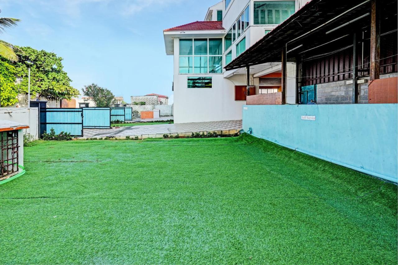 Oyo Flagship Ecr Goa Beach Resort Chennai Bagian luar foto