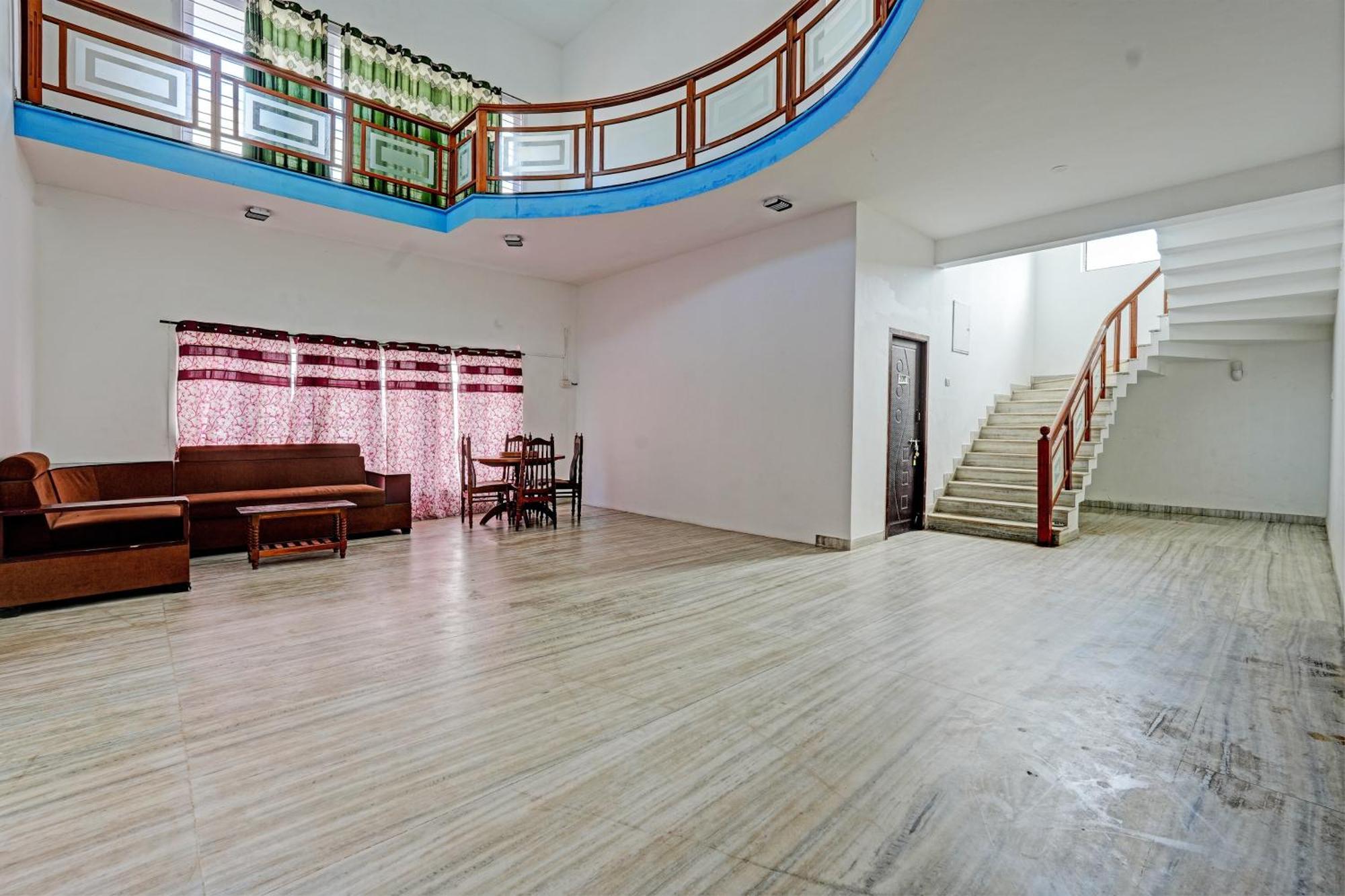 Oyo Flagship Ecr Goa Beach Resort Chennai Bagian luar foto